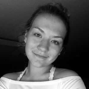 Meet your Posher, Abby